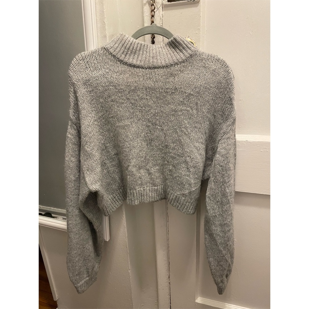H&M | Gray Knit Turtleneck Sweater